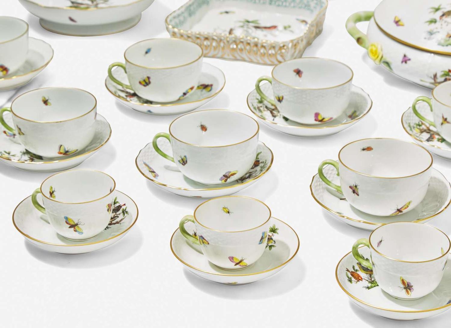 An extensive Herend porcelain dinner, tea, and coffee service in the “Rothschild Bird” pattern, Hungary, modern, with blue-printed factory marks