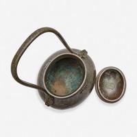 A Chinese archaistic patinated bronze covered wine vessel, you 倣古风格卣 late Ming/Qing dynasty ?????