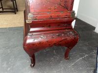 A Japanese lacquer display cabinet with cloisonné panels 日本漆器立柜及底座 Late Meiji period ????