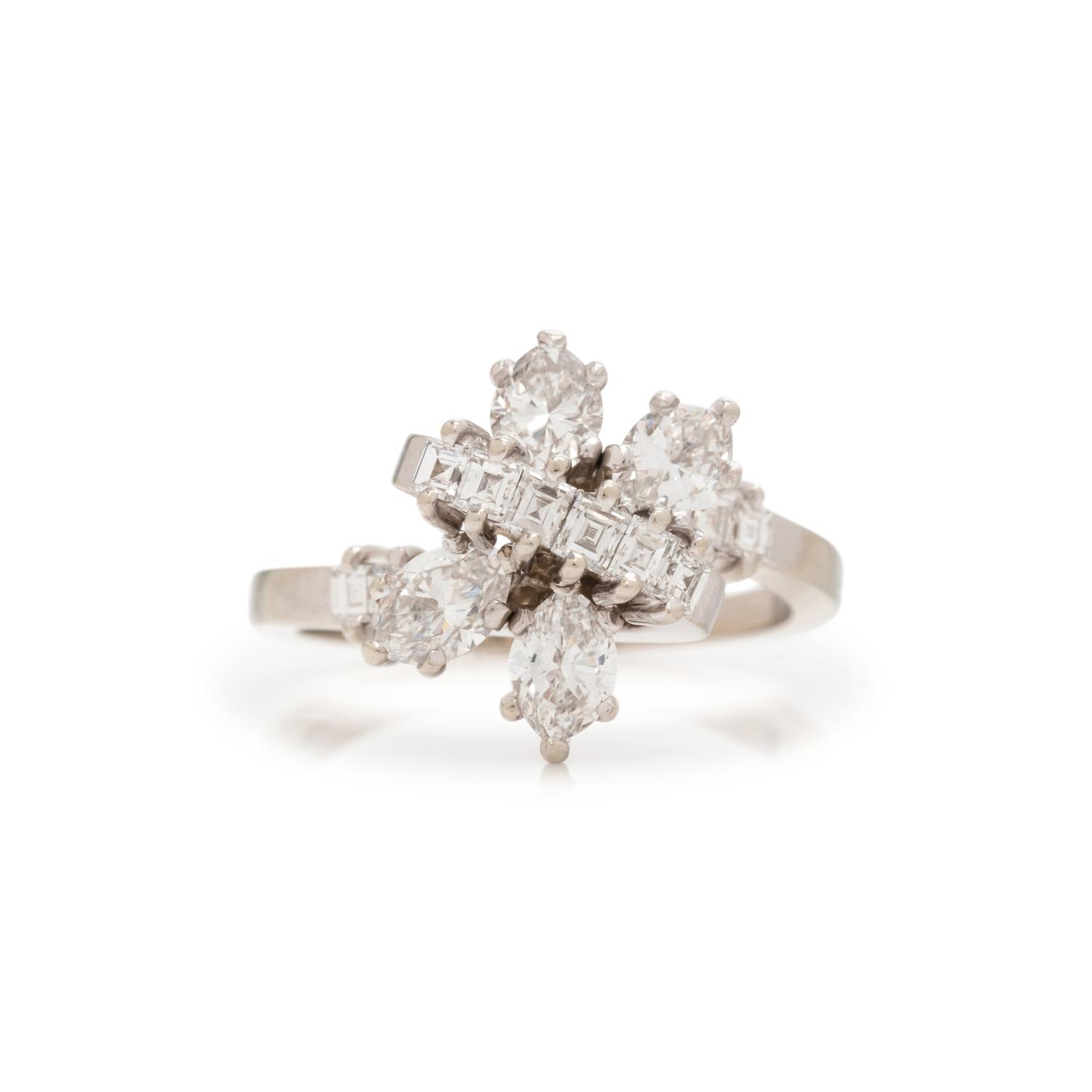 DIAMOND CLUSTER RING