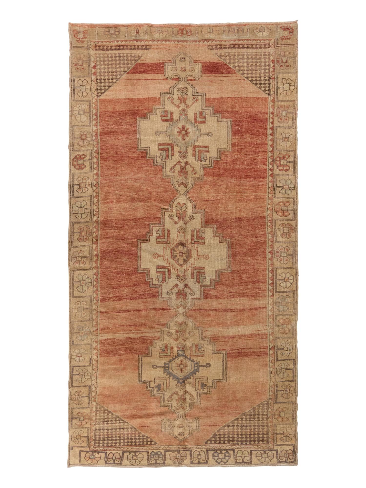 An Oushak "Corridor" Rug