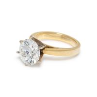 DIAMOND RING
