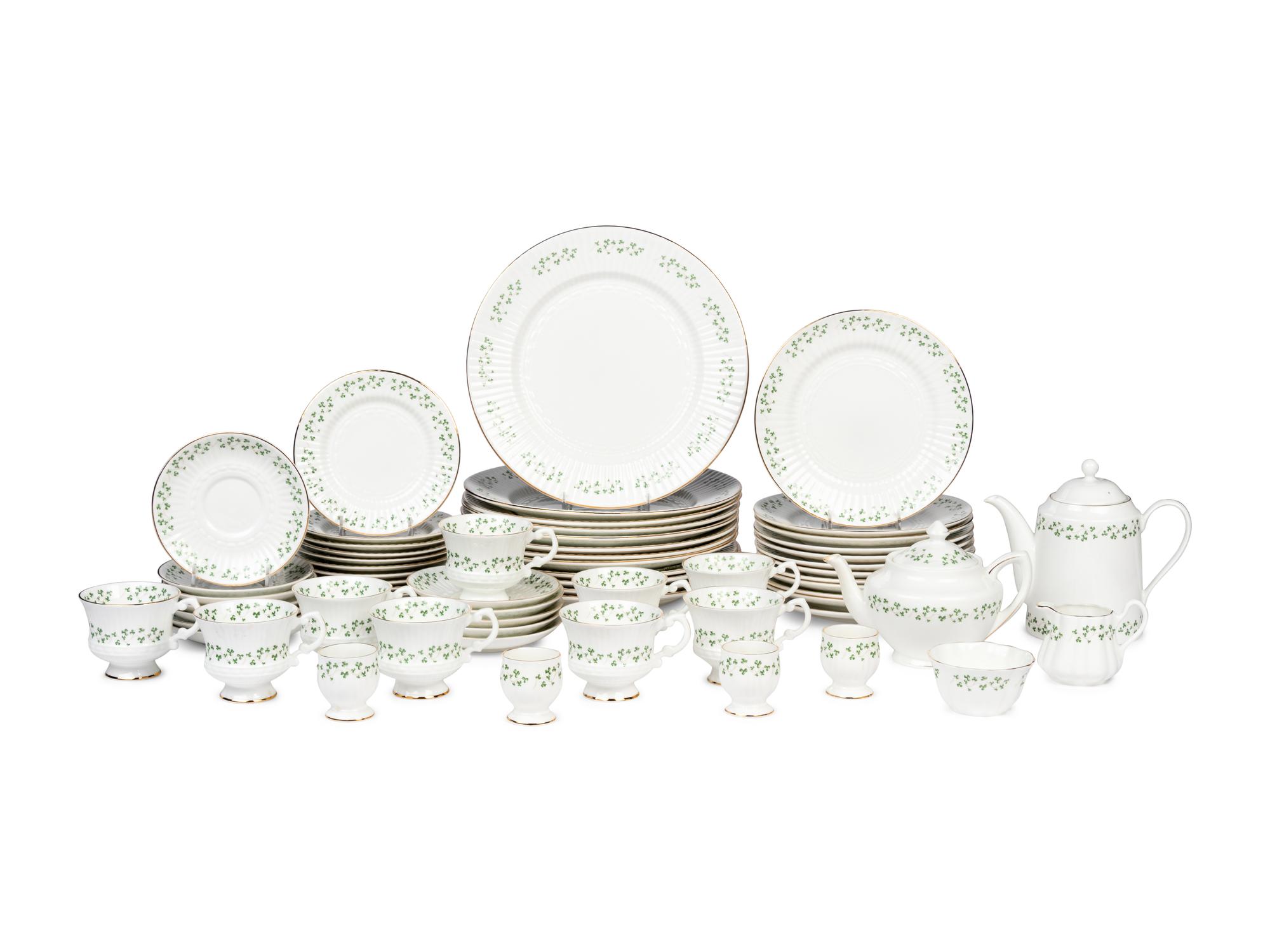 A Royal Tara Trellis Shamrock Porcelain Dinner Service