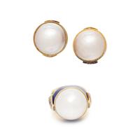MABÉ PEARL, DIAMOND, AND ENAMEL JEWELRY SET