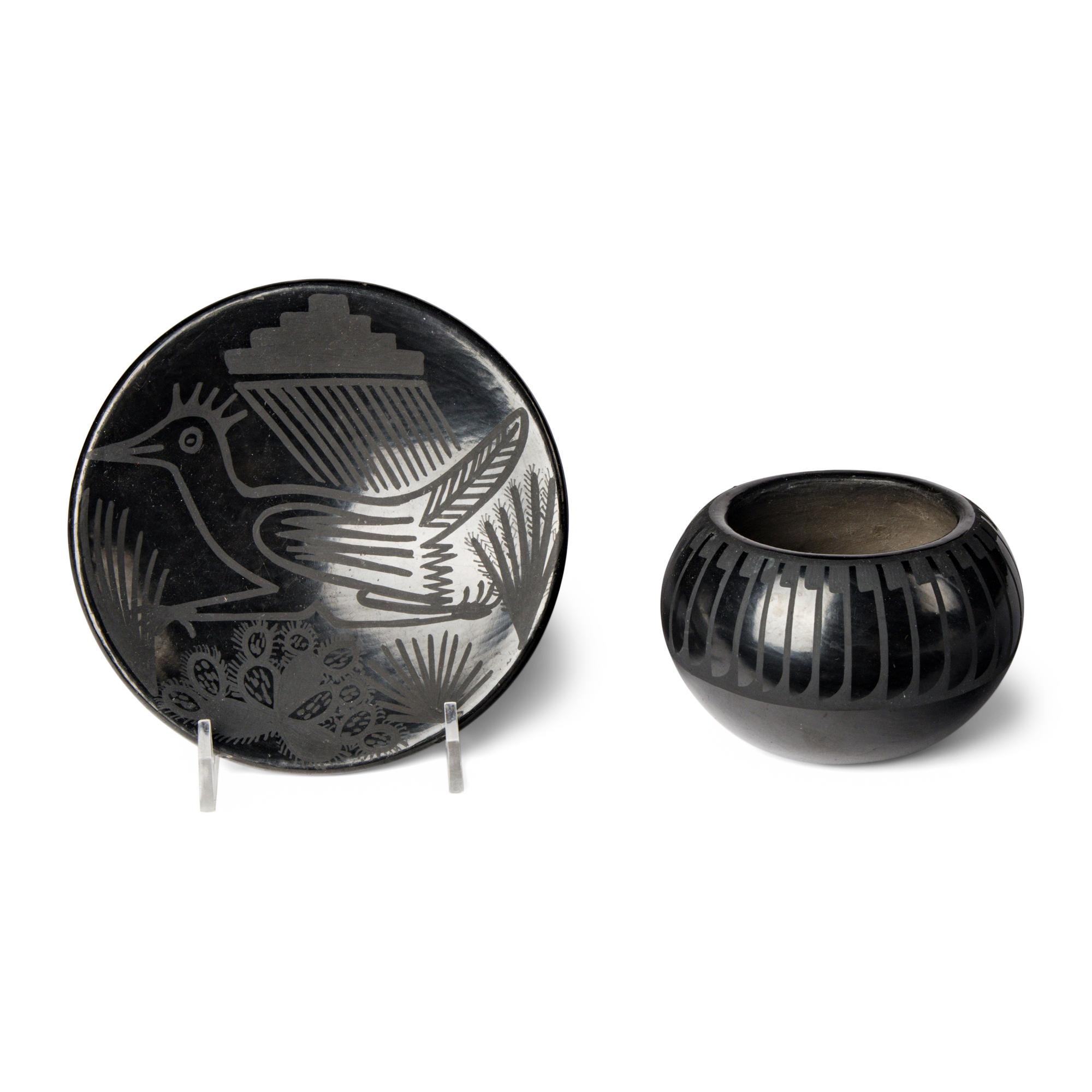 Crucita Calabaza, Blue Corn (San Ildefonso, 1921-1999) — Blackware Pottery