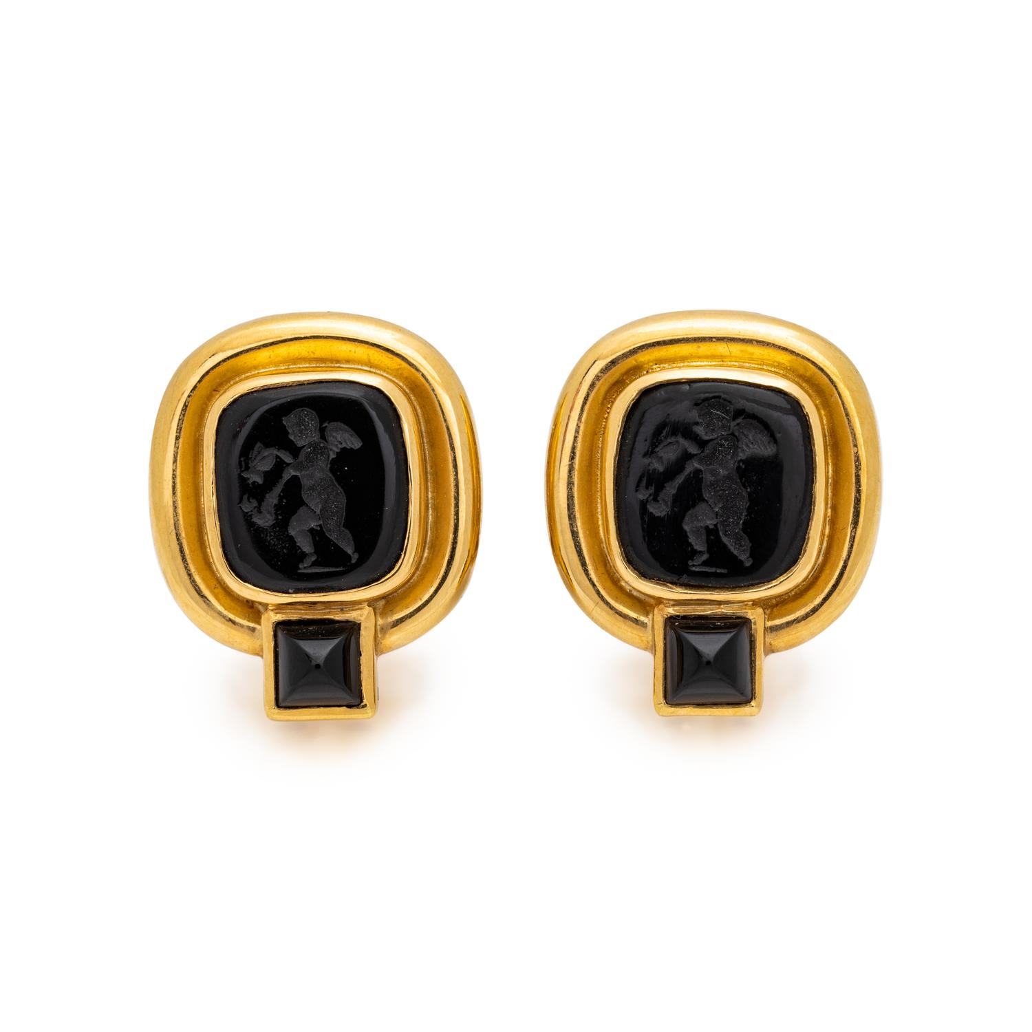 ELIZABETH LOCKE, YELLOW GOLD AND ONYX EARCLIPS