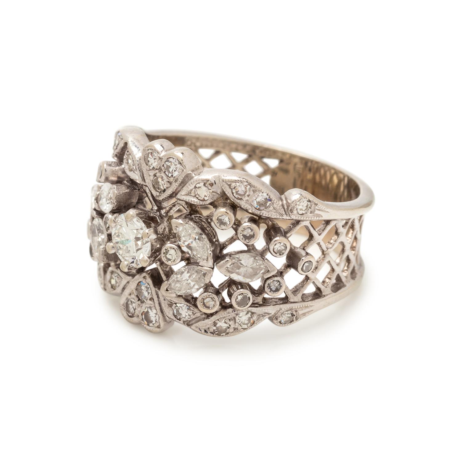 DIAMOND RING