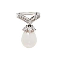 CULTURED BAROQUE PEARL AND DIAMOND RING