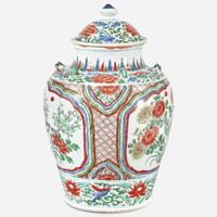 A Chinese wucai-decorated porcelain jar and cover
