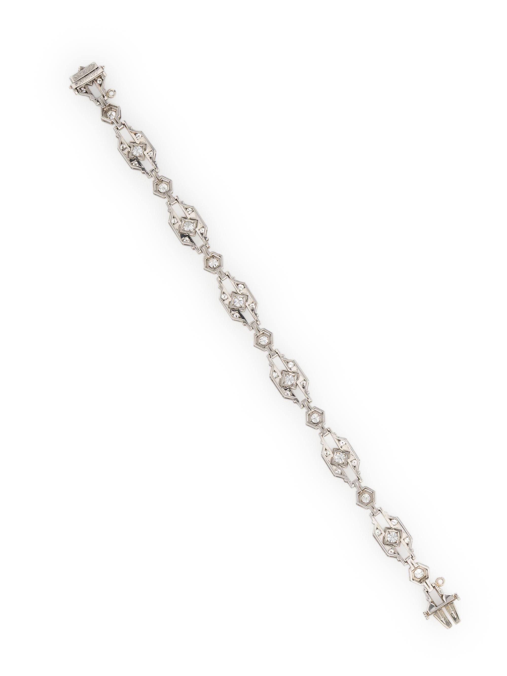 CD PEACOCK, ART DECO, DIAMOND AND PLATINUM BRACELET