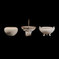 A Chinese 'Soft Paste' Water Coupe and Two Small Dehua Porcelain Items, 17th to18th Century 清早期 白釉水呈、香爐及德化杯各一