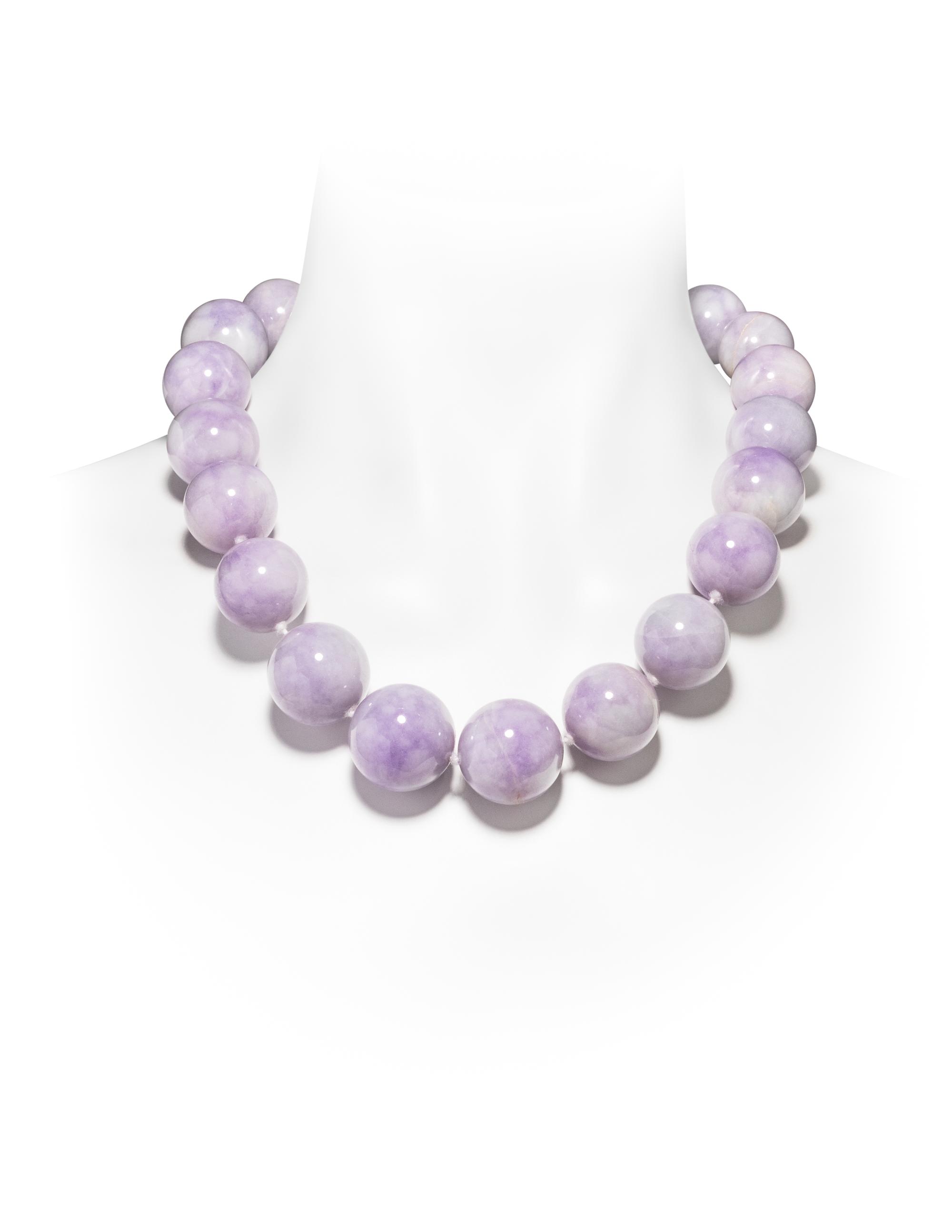 ANGELA PINTALDI, LAVENDER JADEITE BEAD NECKLACE