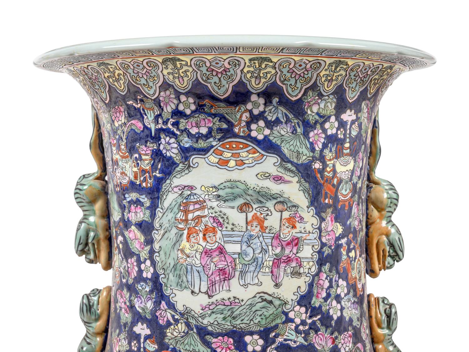 A Chinese Enameled Porcelain Vase