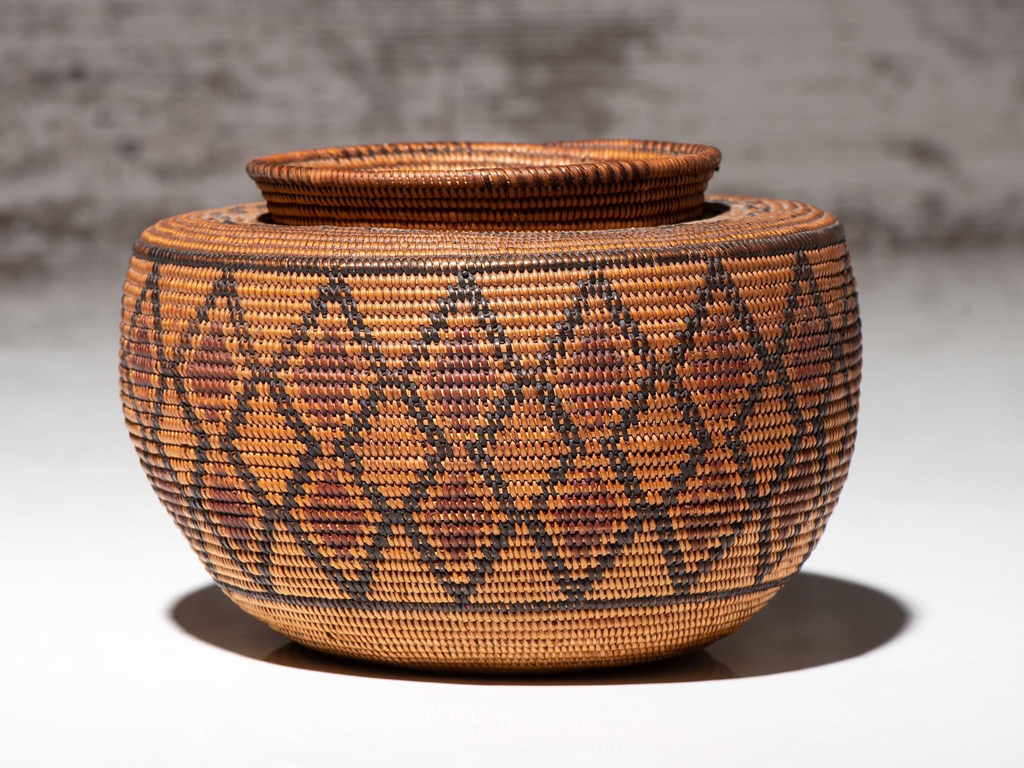 Tulare Polychrome Basket