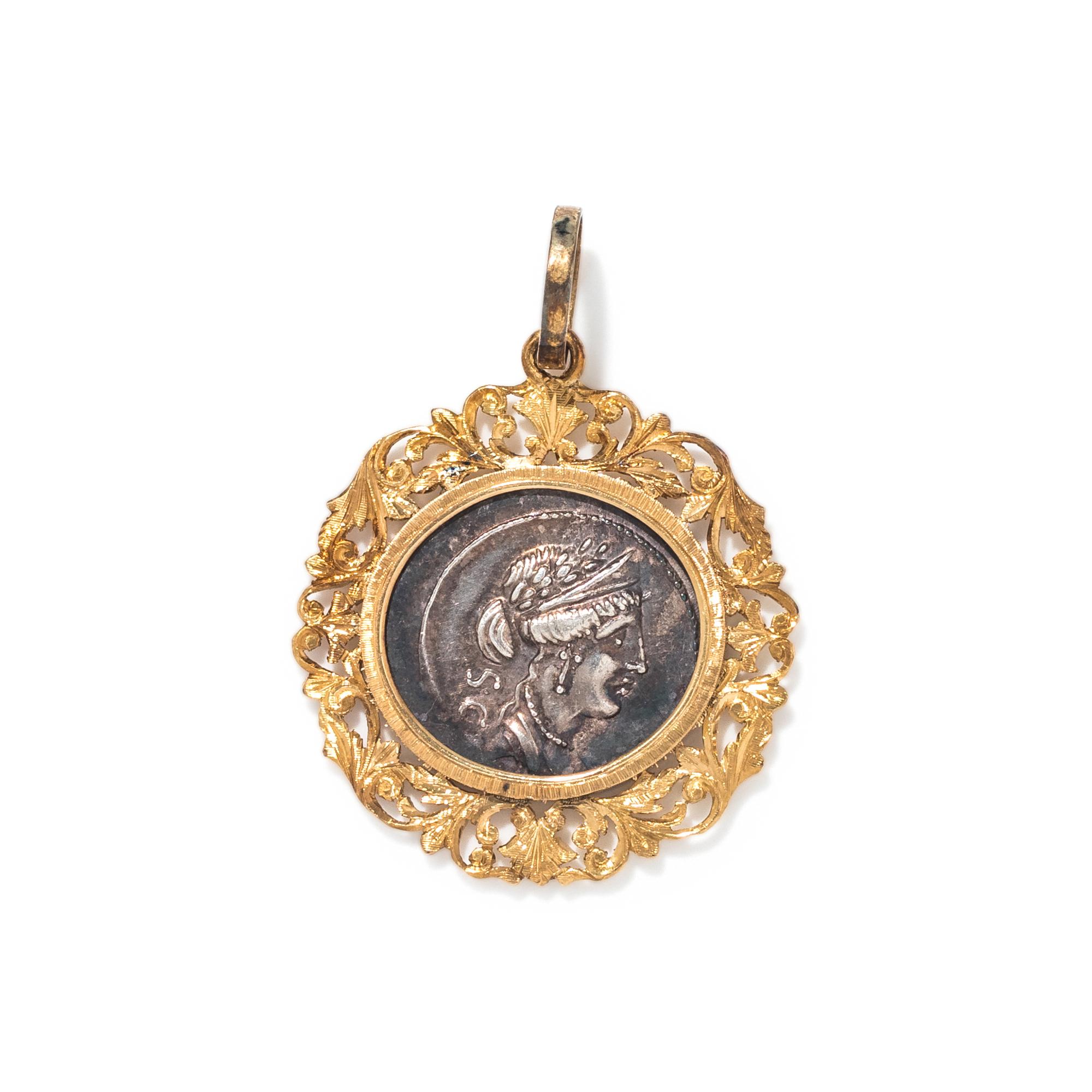 YELLOW GOLD AND ANCIENT ROMAN DENARIUS COIN PENDANT