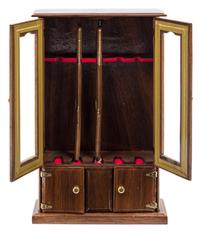 A Gun Curio Cabinet Height 6 1/4 inches.