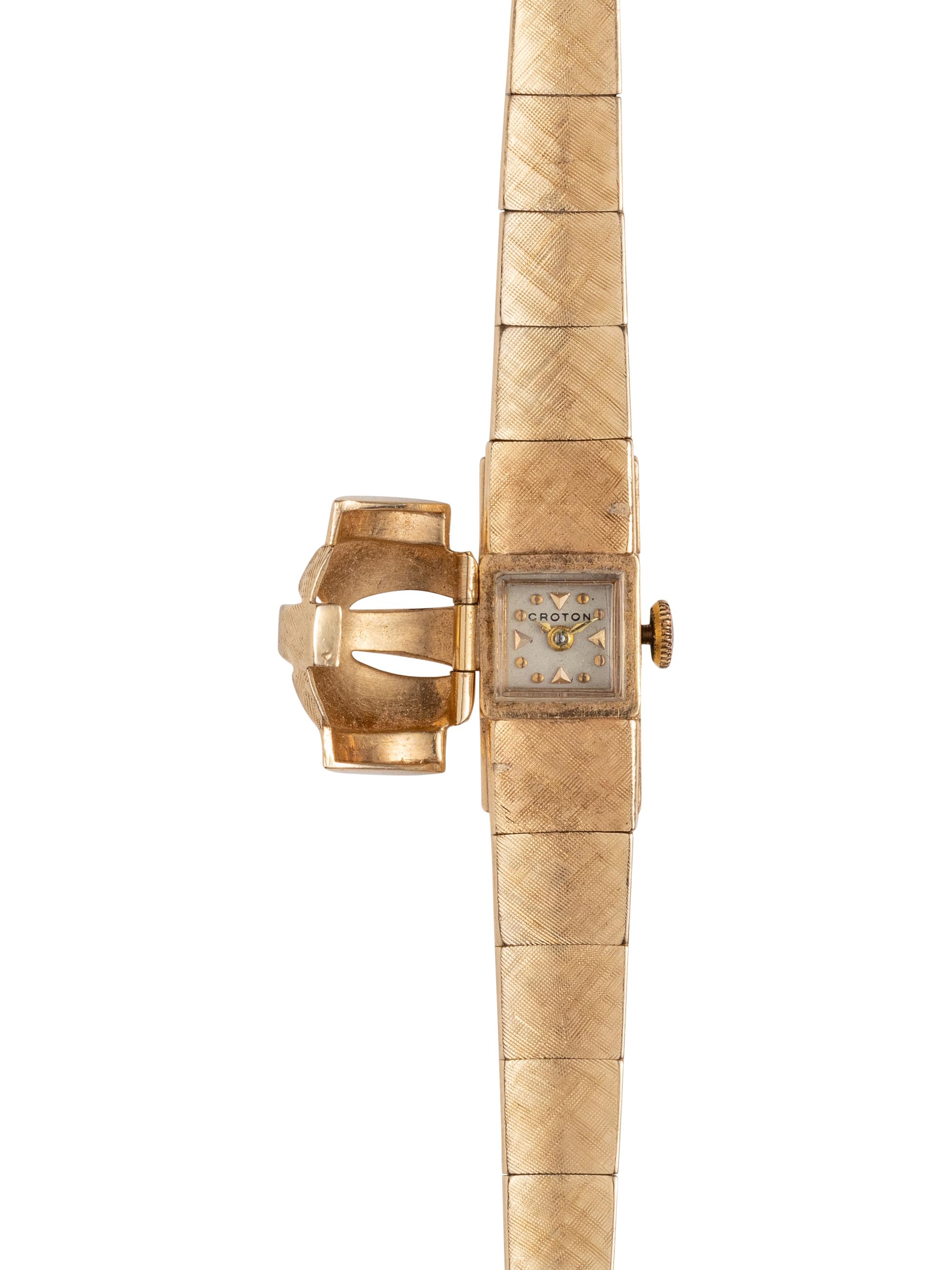 CROTON, 14K YELLOW GOLD SURPRISE WRISTWATCH