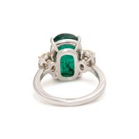 EMERALD AND DIAMOND RING