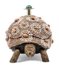 Tortoise Box