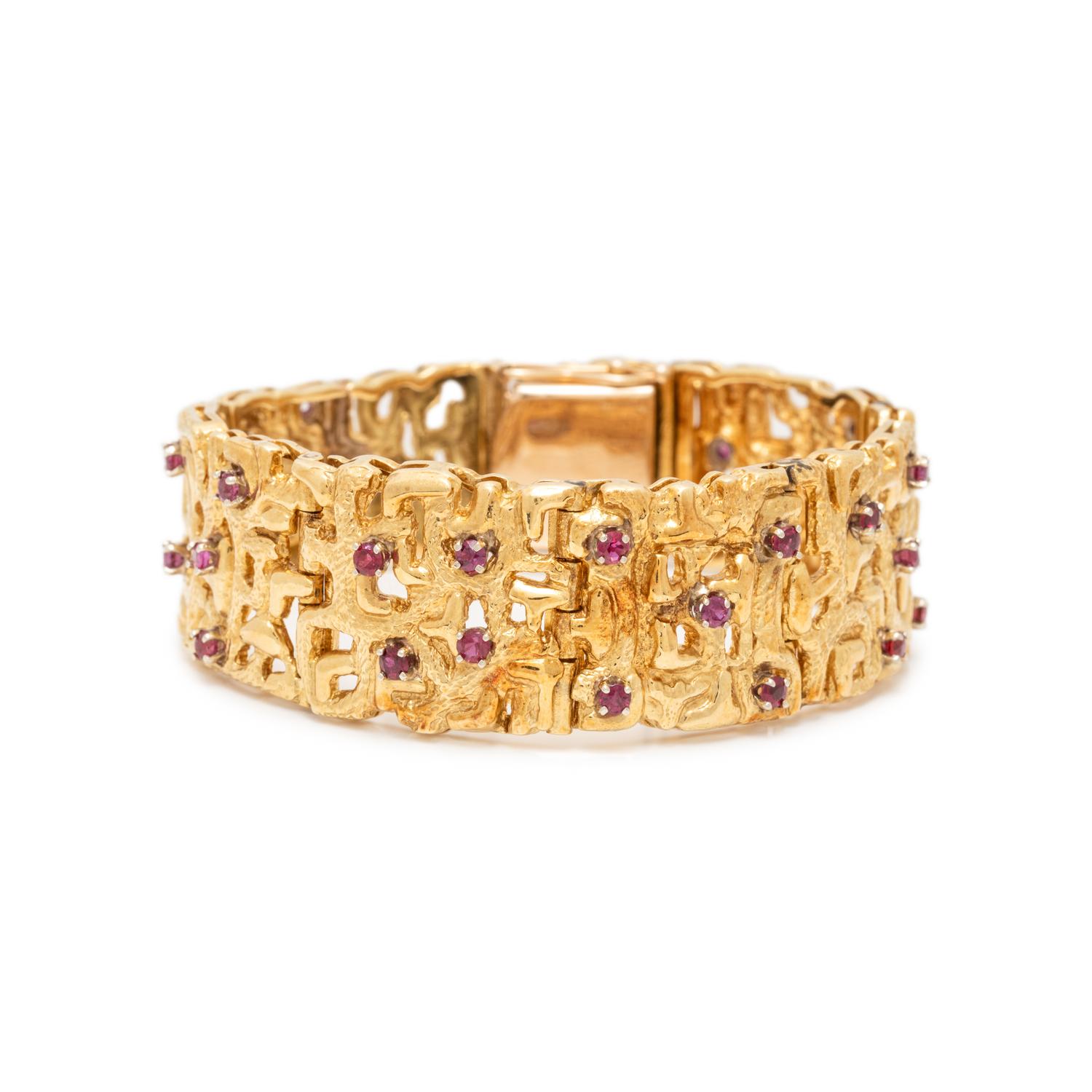 MODERNIST, RUBY AND YELLOW GOLD BRACELET