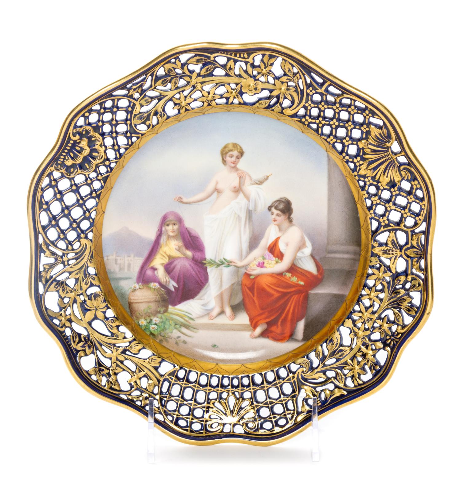 A German Porcelain Cabinet Plate Diameter 9 3/8 inches. — LATE 19TH/EARLY 20TH CENTURY