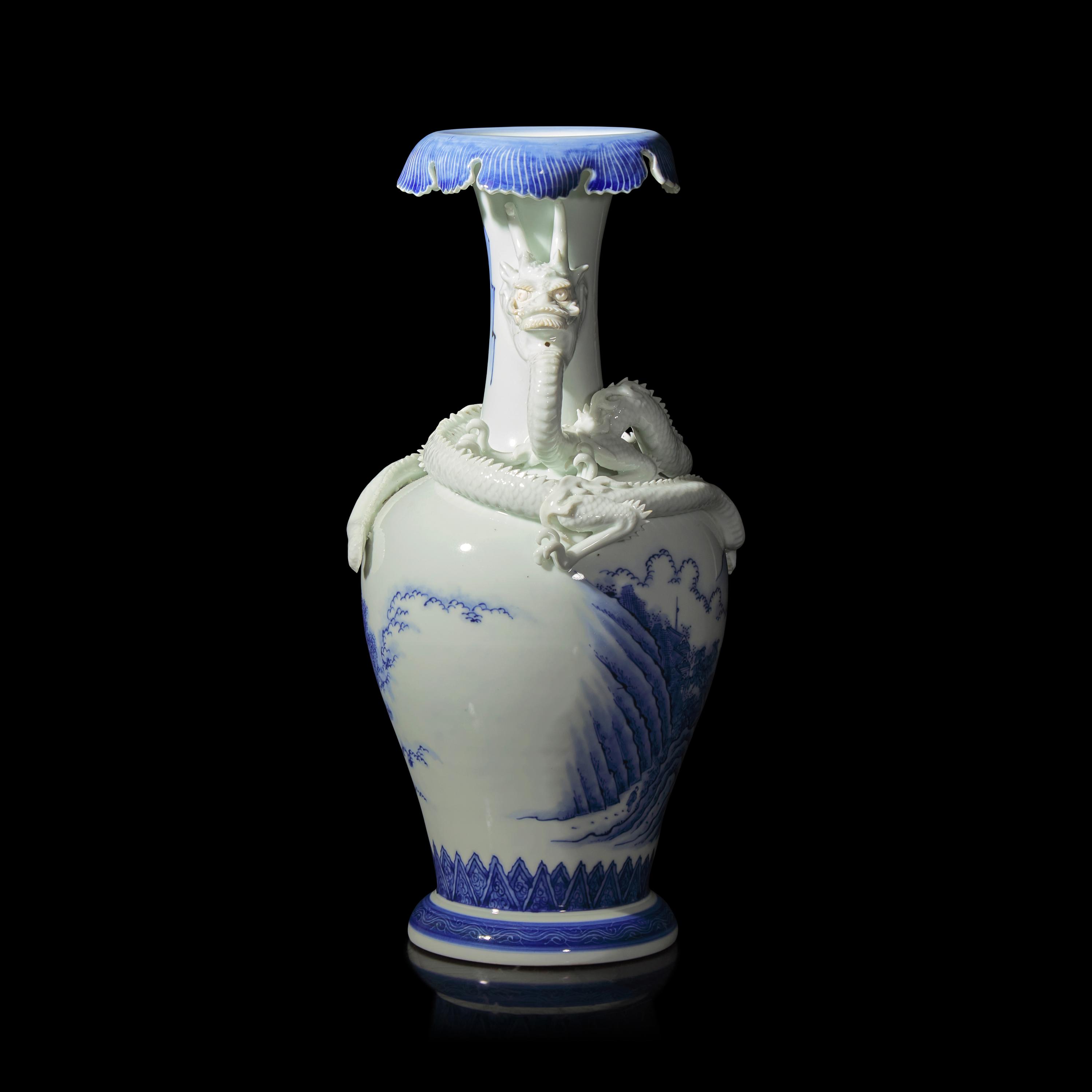 A Japanese Hirado Blue and White Porcelain 'Dragons and Landscapes' Vase, Meiji Period 日本明治時期 平戶燒青花山水龍紋瓶