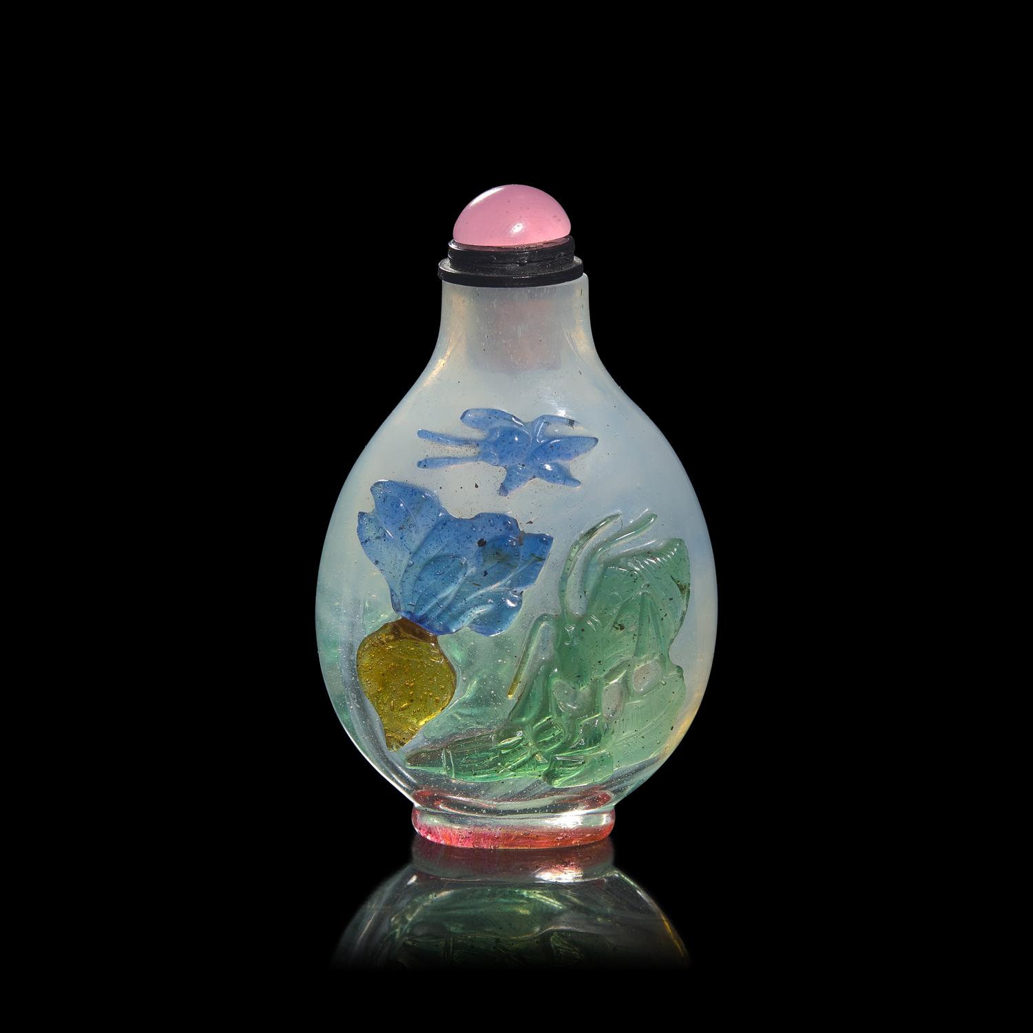 A Chinese Carved Multicolor Overlaid Glass Snuff Bottle