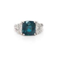 OSCAR HEYMAN, ALEXANDRITE AND DIAMOND RING
