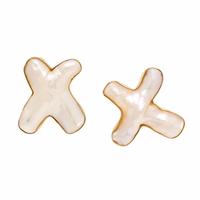 Maz, Cultured Biwa Pearl and Yellow Gold Earrings