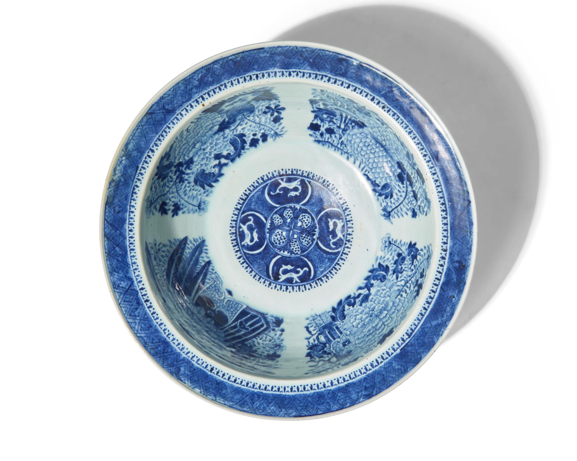 A Chinese Export Porcelain Blue Fitzhugh Basin, Ewer, Vase, and Pitcher