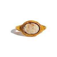 A Roman Gold and Glass Paste Finger Ring