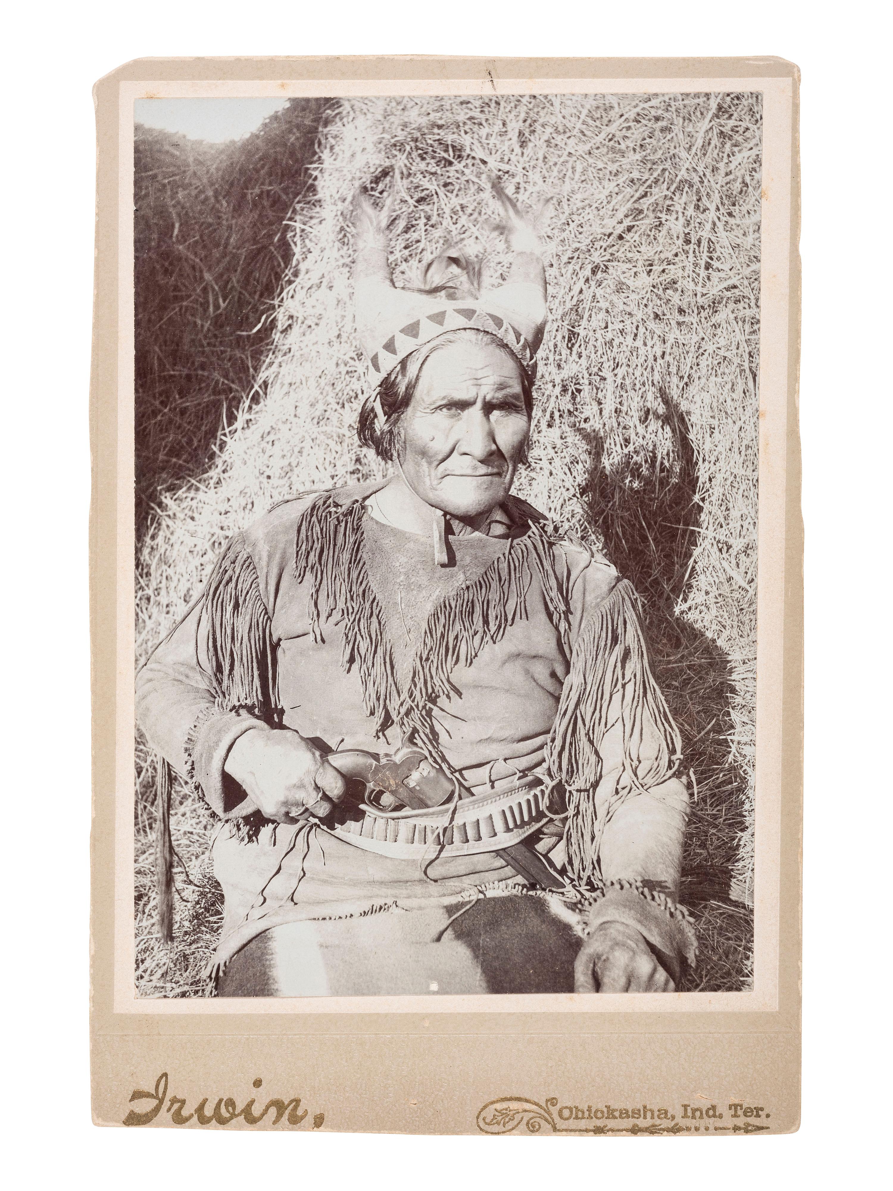 [NATIVE AMERICANS]. IRWIN, William E. (1871-1935), photographer. Cabinet card of Geronimo. Chickasha, Indian Territory, ca 1890.