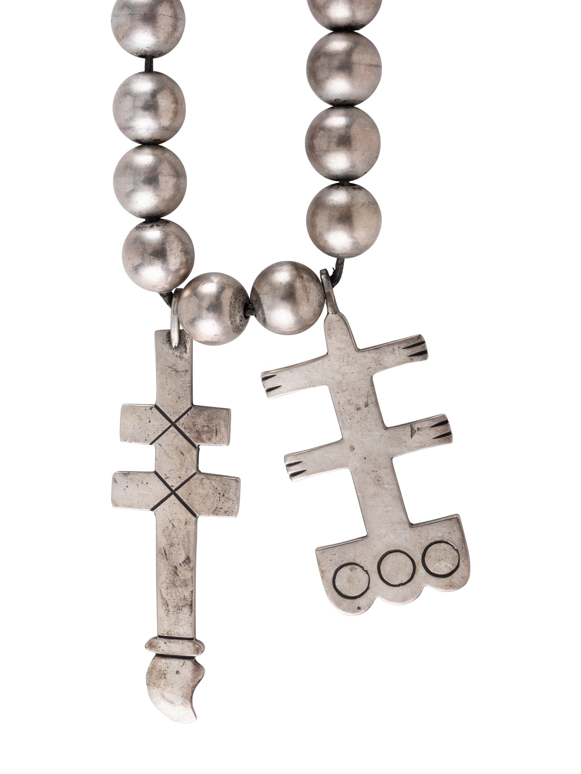 Single-strand Double Cross Necklace
