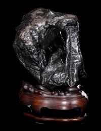 Two Lingbi Scholar's Rocks