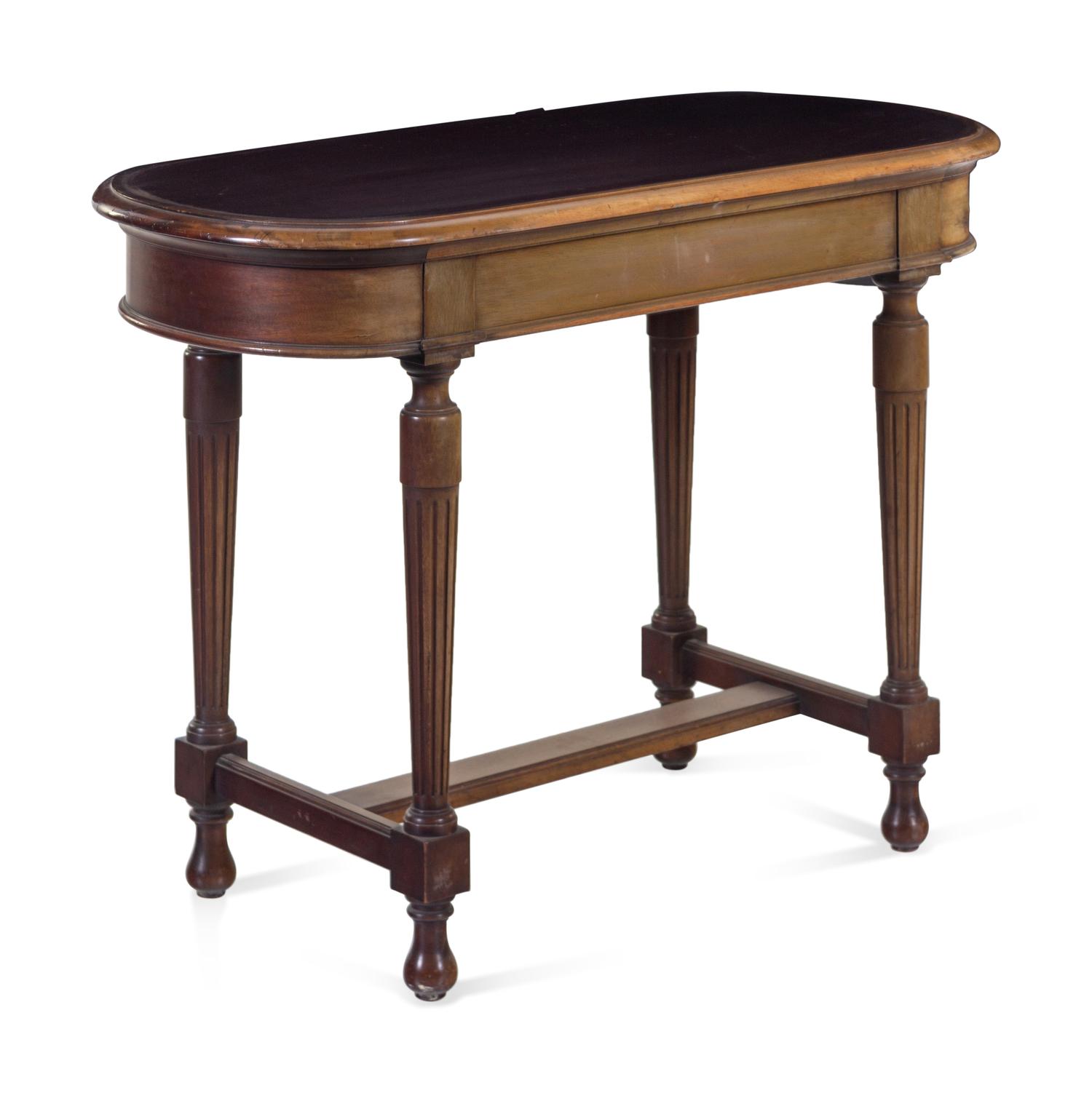 A Louis XVI Style Carved Mahogany Side Table — 20TH CENTURY