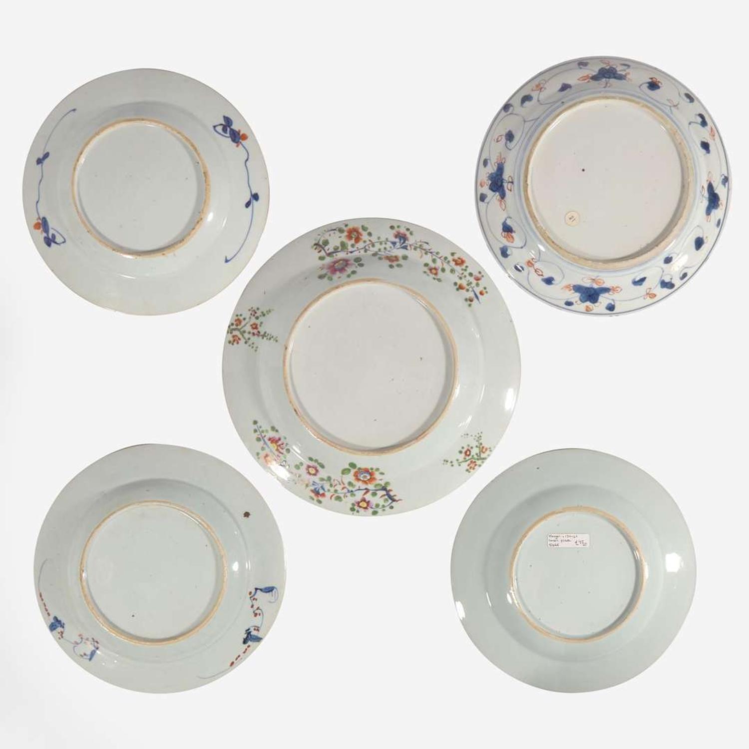 Fourteen assorted Chinese export porcelain clobbered plates and dishes 外銷瓷一組十六件 18th to first half 19th century ??????????
