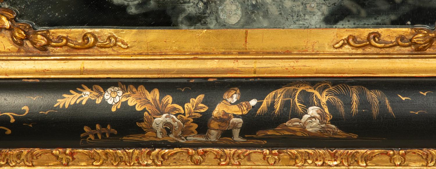 A French Chinoiserie-Decorated Giltwood Mirror