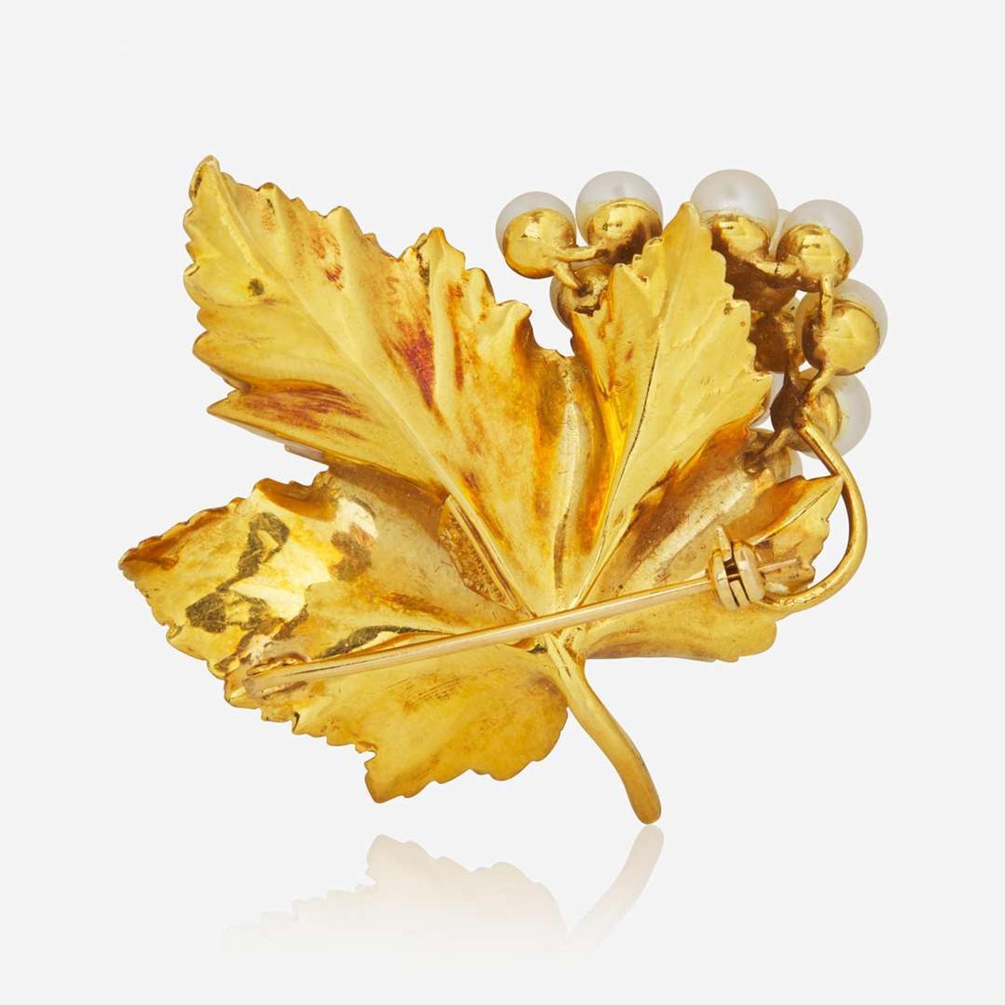 An 18K Yellow Gold Tiffany & Co. Brooch Tiffany & Co.