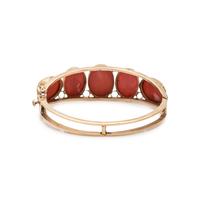 YELLOW GOLD AND CORAL BANGLE BRACELET