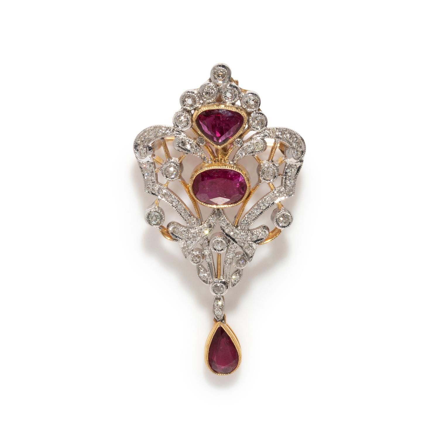 RUBY AND DIAMOND PENDANT/BROOCH