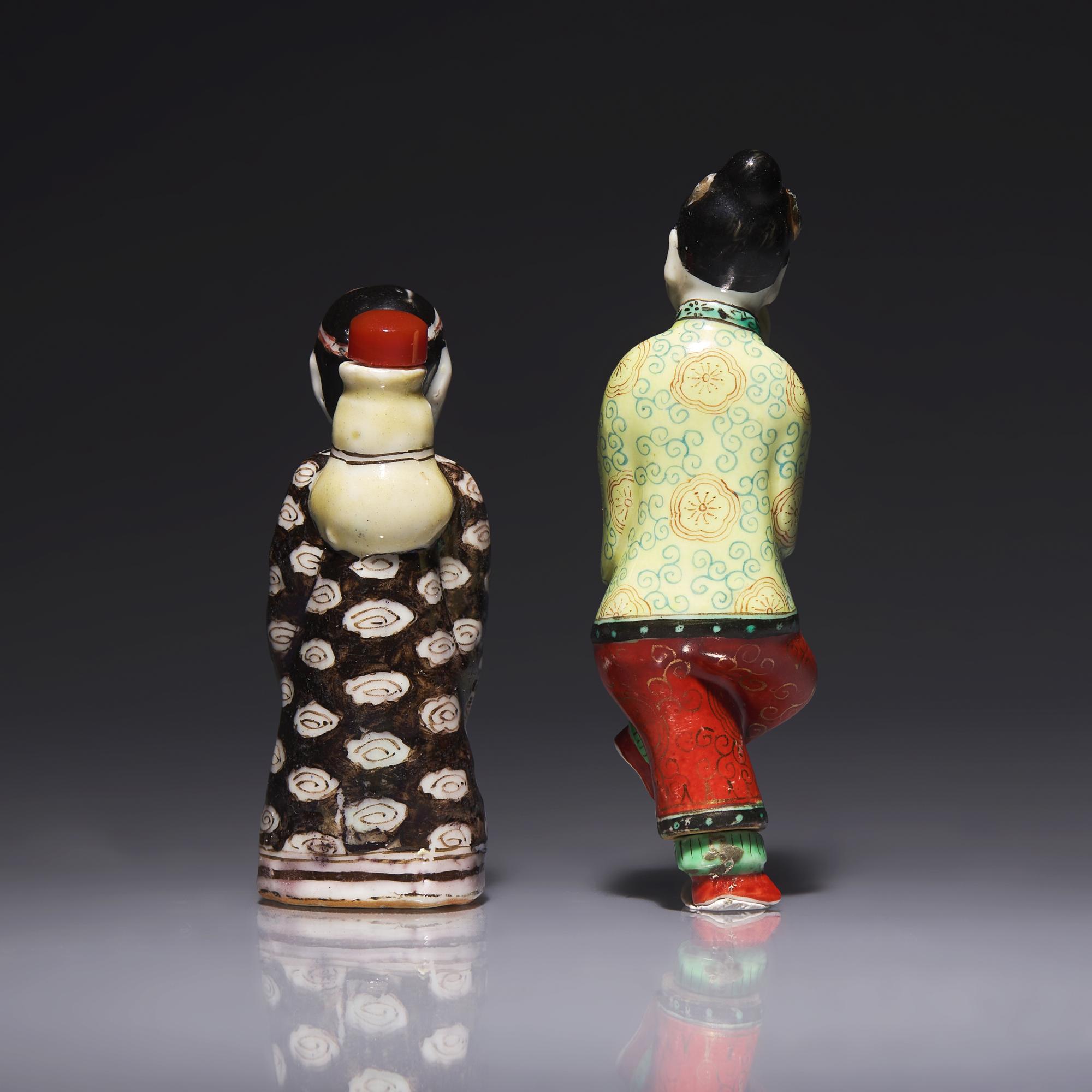 Two Chinese Porcelain Figural Snuff Bottles 粉彩瓷雕人物鼻烟壺兩支