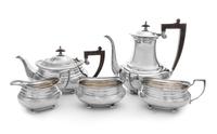 An American Silver Five-Piece Coffee and Tea Service, Gorham Mfg. Co., Providence, RI, 20th Century, comprising a coffee pot, a teapot,