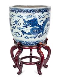 A Chinese Blue and White Porcelain Jardinière