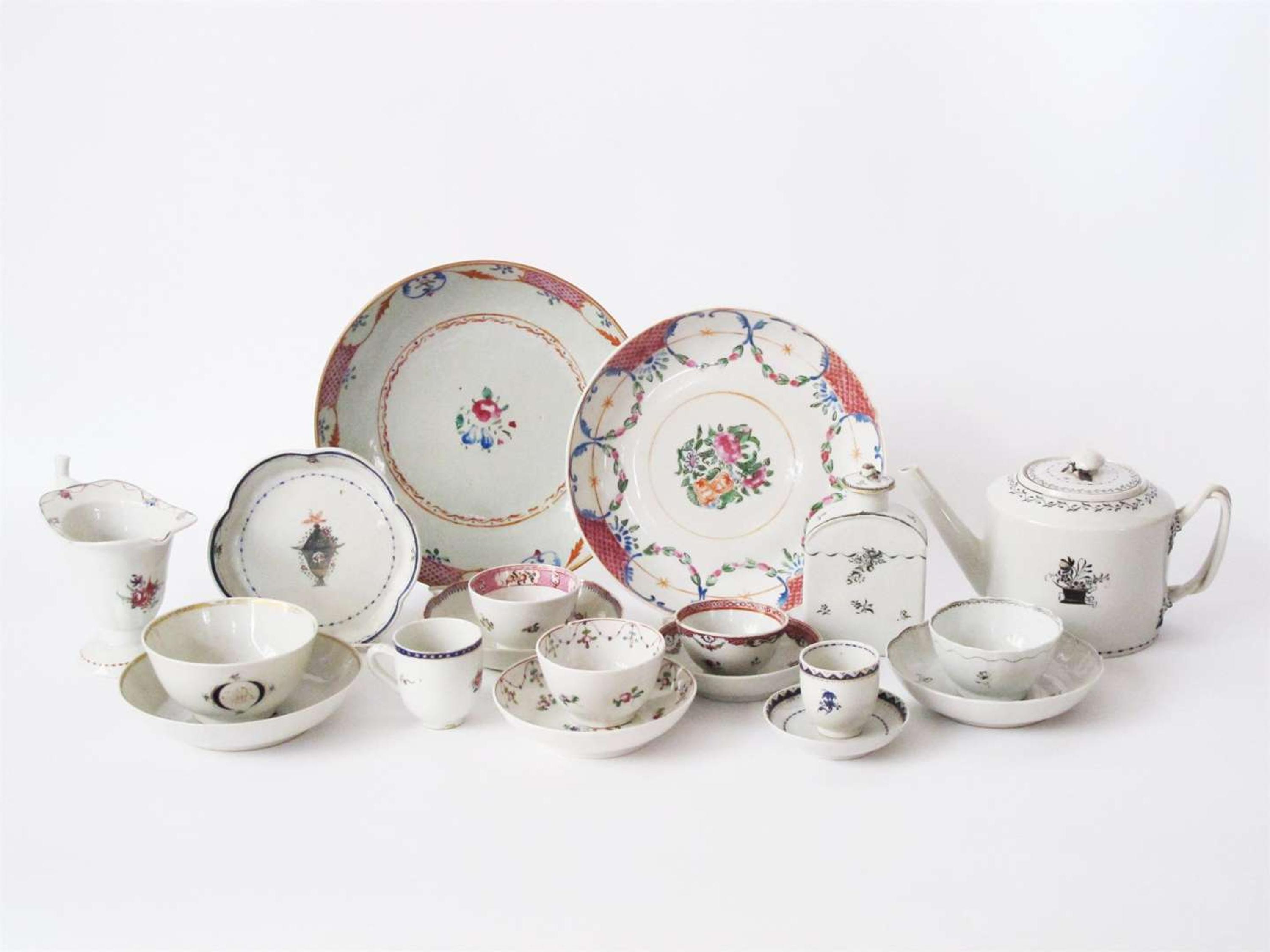 Group of Chinese Export porcelain tablewares 19th century