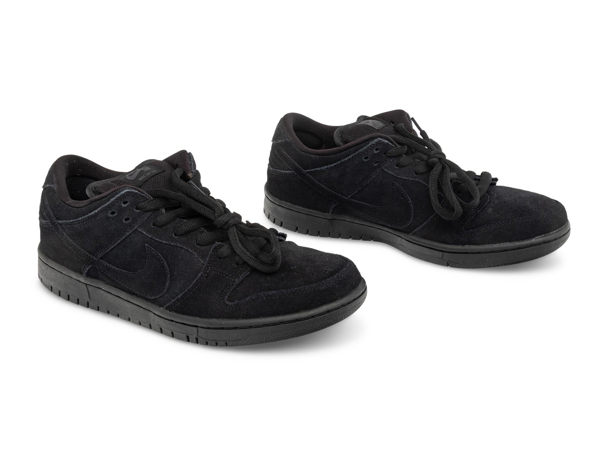 Dunk Low Pro SB Blackout