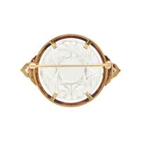 YELLOW GOLD AND CARVED ROCK CRYSTAL QUARTZ BROOCH