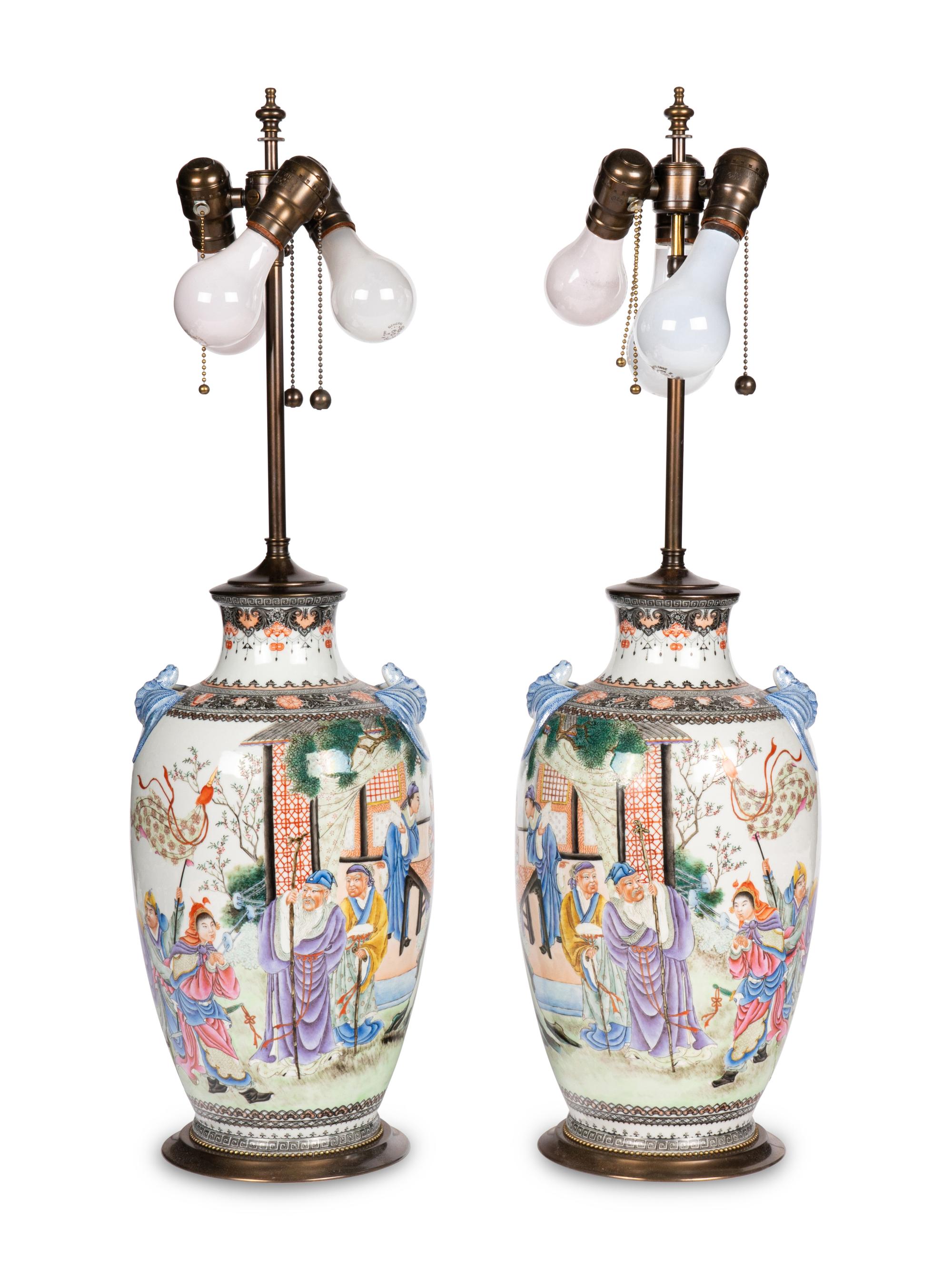 A Pair of Chinese Famille Rose Porcelain Vases