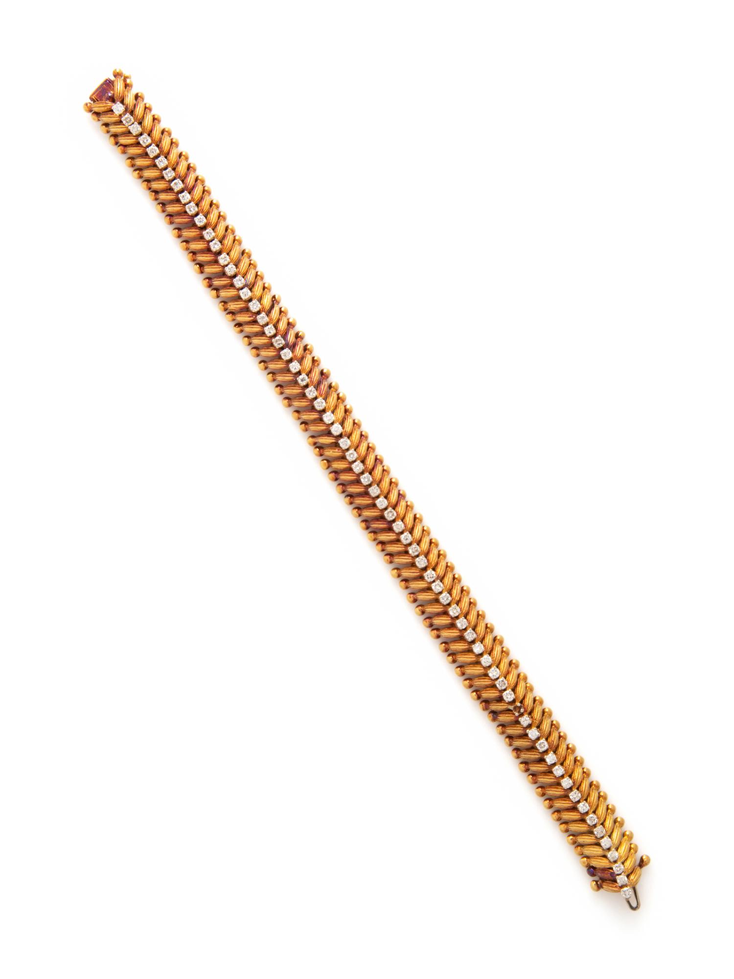 YELLOW GOLD AND DIAMOND BRACELET