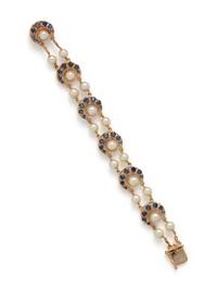 YELLOW GOLD, CULTURED PEARL AND SAPPHIRE BRACELET
