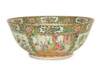 A Chinese Rose Medallion Porcelain Punch Bowl